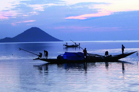 Cheapest Chilika Tour